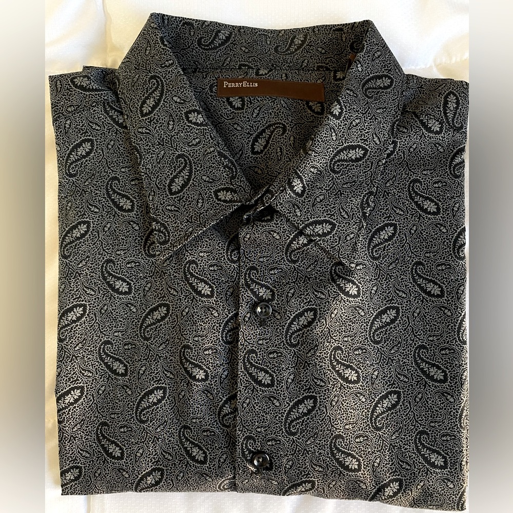 Perry Ellis Men’s Casual Button Down Tall Man Size 2XLT NWOT